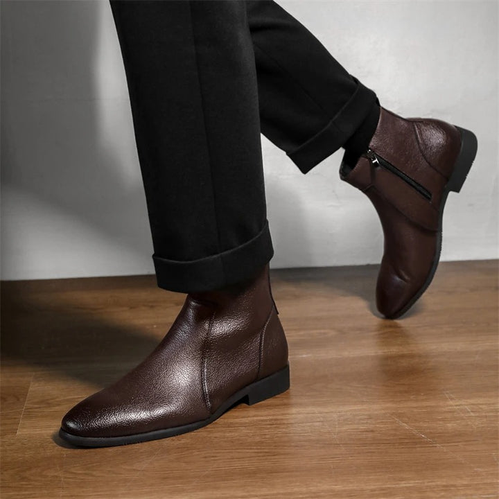 Pebble Grain Chelsea Boots